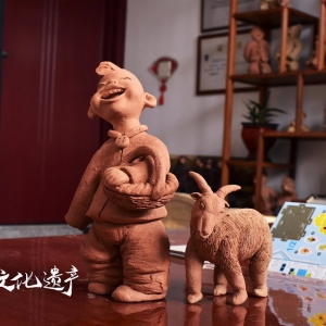 泥塑作品：放羊童娃（非物质文化遗产）